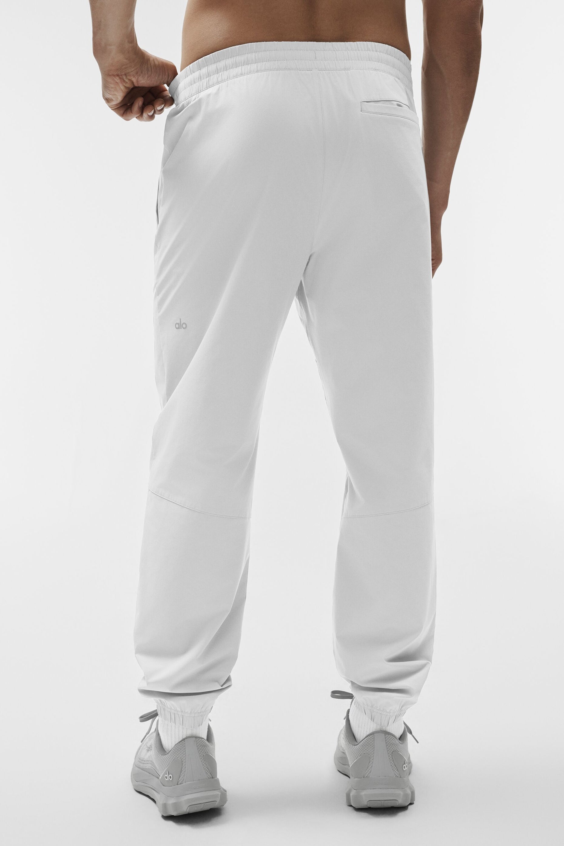 Repetition Jogger - Titanium